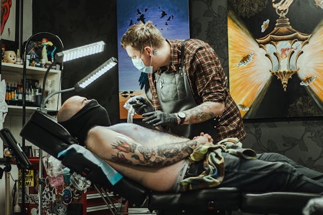 Haga que su negocio de tatuajes sea más rentable: experiencia del cliente