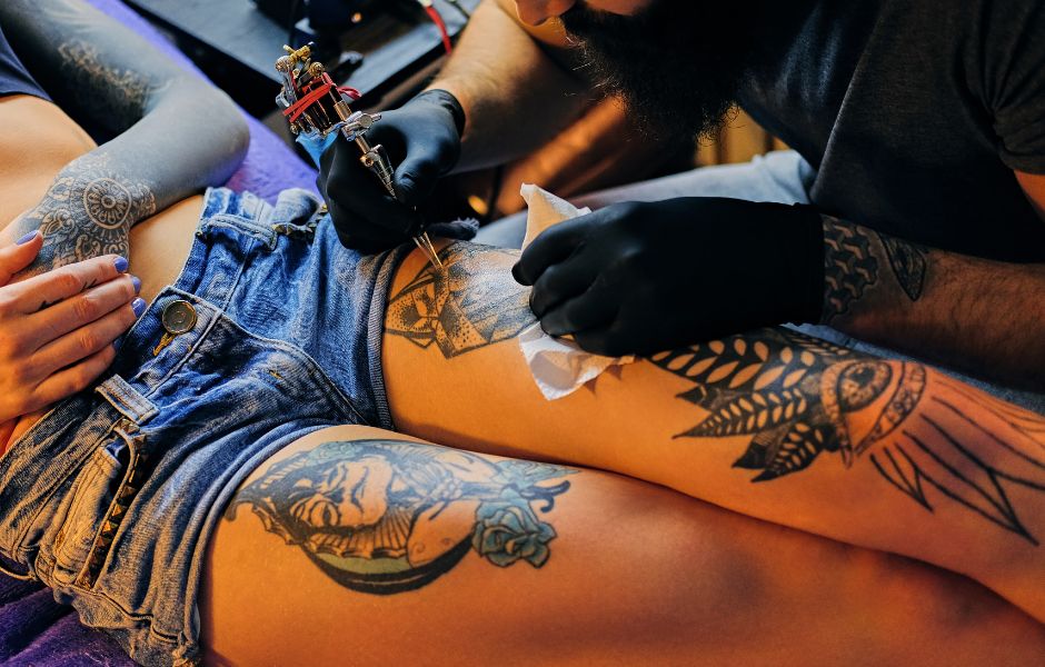 Pros y contras de convertirse en tatuador en Miami